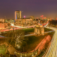 Buy canvas prints of  Hyde Park corner with traffic  Lights by Phil Robinson