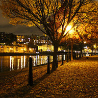 Buy canvas prints of Autumn Evening Bristol Floating Harbour by Dave Bell