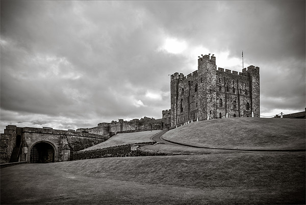 Bamburgh Castle, Northumberland, England, UK Picture Board by Mark Llewellyn
