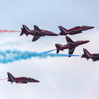 Buy canvas prints of Red Arrows by Simon West