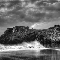 Buy canvas prints of St. Catherines Island, Tenby by Simon West