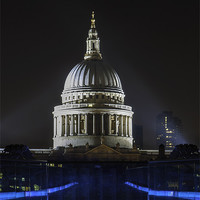Buy canvas prints of St.Pauls by Stuart Gennery