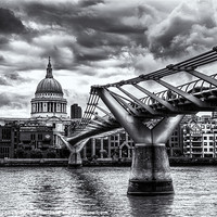 Buy canvas prints of Stormy St.Pauls by Stuart Gennery