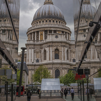 Buy canvas prints of A view of St.Pauls by Stuart Gennery