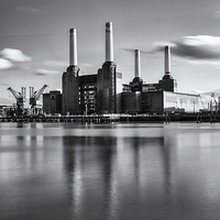 Buy canvas prints of Battersea Reflection by Stuart Gennery