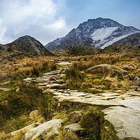Buy canvas prints of Path To Tryfan by Ian Mitchell
