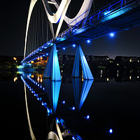 Buy canvas prints of Infinity bridge in early hours by JC studios LRPS ARPS