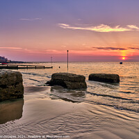 Buy canvas prints of Colwell Bay Isle Of Wight by Wight Landscapes