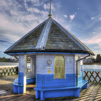 Buy canvas prints of Yarmouth Pier Rotunda by Wight Landscapes
