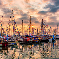 Buy canvas prints of Old Gaffer Sunset Yarmouth by Wight Landscapes