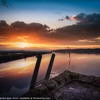 Buy canvas prints of Newtown Quay Sunset Reflections by Wight Landscapes