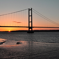 Buy canvas prints of  Humber Sunset by Jon Fixter