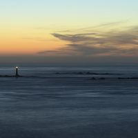 Buy canvas prints of Hanois Lighthouse at Dusk by Rob Smith