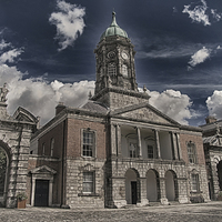 Buy canvas prints of Dublin Castle by Mary Lane