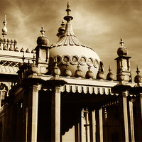 Buy canvas prints of Brighton Pavilion by Mary Lane
