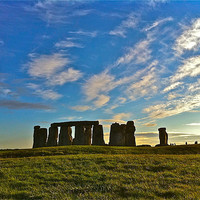 Buy canvas prints of Stonehenge by Kim McDonell