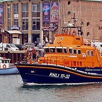 Buy canvas prints of Weymouth Lifeboat by Mike Streeter