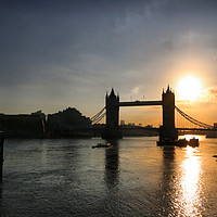 Buy canvas prints of Thames At Sunset  by Marie Castagnoli