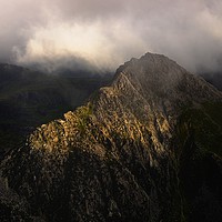 Buy canvas prints of Tryfan by Kevin OBrian