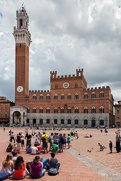 Siena Town Hall Picture Board by Ian Duffield
