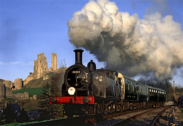 Purbeck local steam train. Picture Board by Ian Duffield