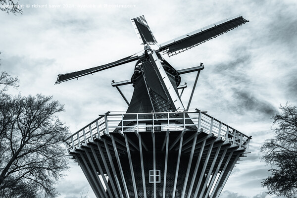 Iconic Holland Picture Board by richard sayer