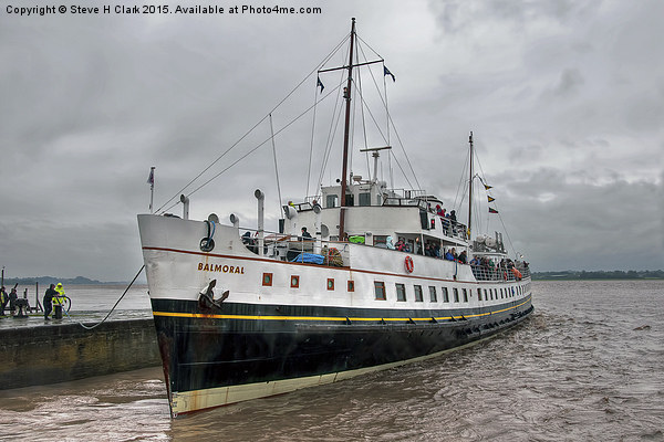  MV Balmoral Leaving Lydney Harbour Picture Board by Steve H Clark