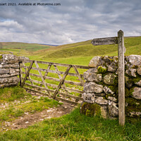 Buy canvas prints of Along the Pennine Way to Fountains Fell by Peter Stuart