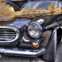 Buy canvas prints of Wedding car by Perry Johnson