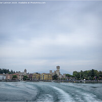 Buy canvas prints of Leaving Sirmione by Peter Lennon