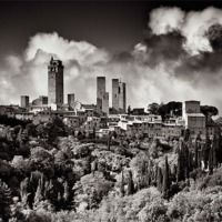 Buy canvas prints of San Gimignano, Italy by Andy McGarry