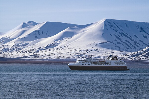 Svalbard Arctic Landscape Picture Board by Martyn Arnold