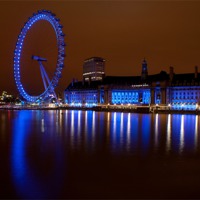 Buy canvas prints of London eye & County Hall by Neil Pickin
