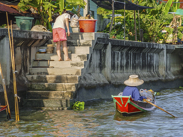 Life on the Klongs of Bangkok Picture Board by colin chalkley