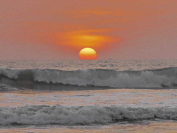 Bali : Sun Sets Over The Sea Picture Board by colin chalkley