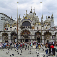 Buy canvas prints of Basilica di San Marco by colin chalkley