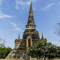 Buy canvas prints of Phra Nakhon Si Ayutthaya by colin chalkley