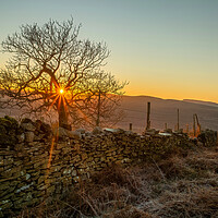 Buy canvas prints of Sunrise on Gwrhyd mountain by Leighton Collins