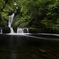 Buy canvas prints of Sgwd Einion Gam Waterfall by Leighton Collins