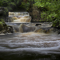 Buy canvas prints of Rushing water at Horseshoe falls by Leighton Collins
