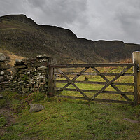Buy canvas prints of The gateway to Craig Cerrig-gleisiad by Leighton Collins
