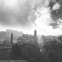 Buy canvas prints of Majestic Edinburgh Castle A Dramatic View by Les McLuckie