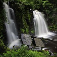 Buy canvas prints of Lynn Falls Dalry Caff water Ayrshire by Les McLuckie