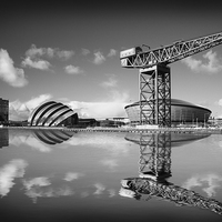 Buy canvas prints of Glasgows Majestic River Reflections by Les McLuckie