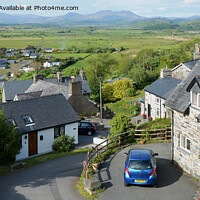 Buy canvas prints of Harlech Town by Frank Irwin