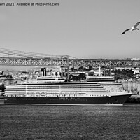 Buy canvas prints of QE2 passes under April 25th bridge on River Tagus by Frank Irwin