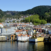 Buy canvas prints of Bergen, Norway by Frank Irwin