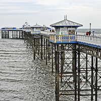 Buy canvas prints of The famous Victorian Llandudno Pier by Frank Irwin