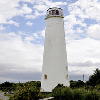 Buy canvas prints of Leasowe Lighthouse by Frank Irwin