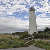 Buy canvas prints of Leasowe Lighthouse by Frank Irwin